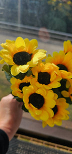 1 bunch of sunflowers