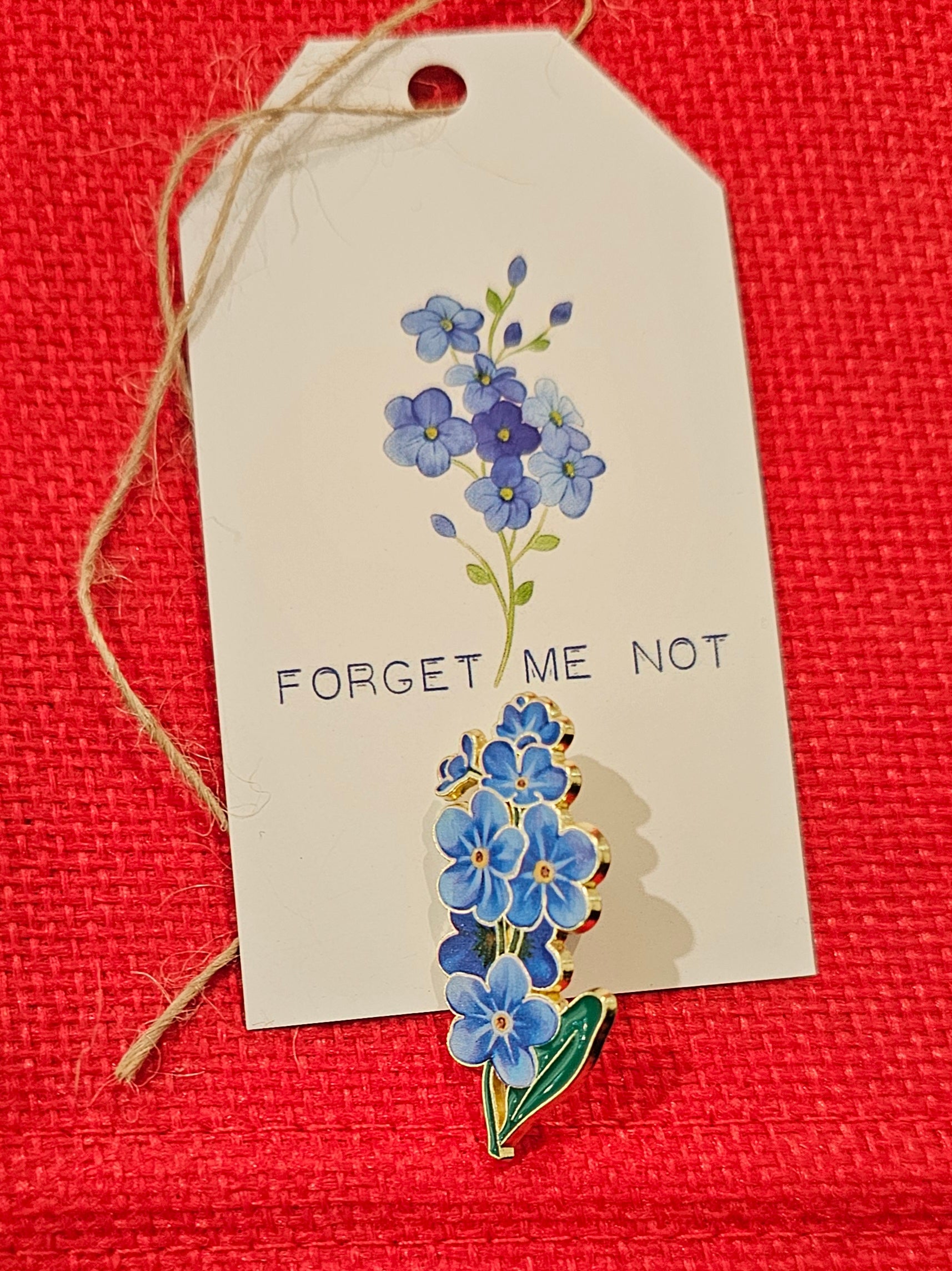Forget-me-not Brooch With Gift card