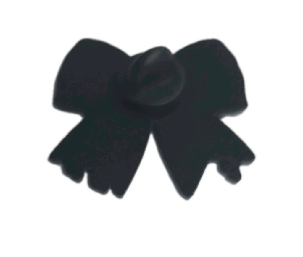 Pretty Pink bow pin, nurse/doctor themed.