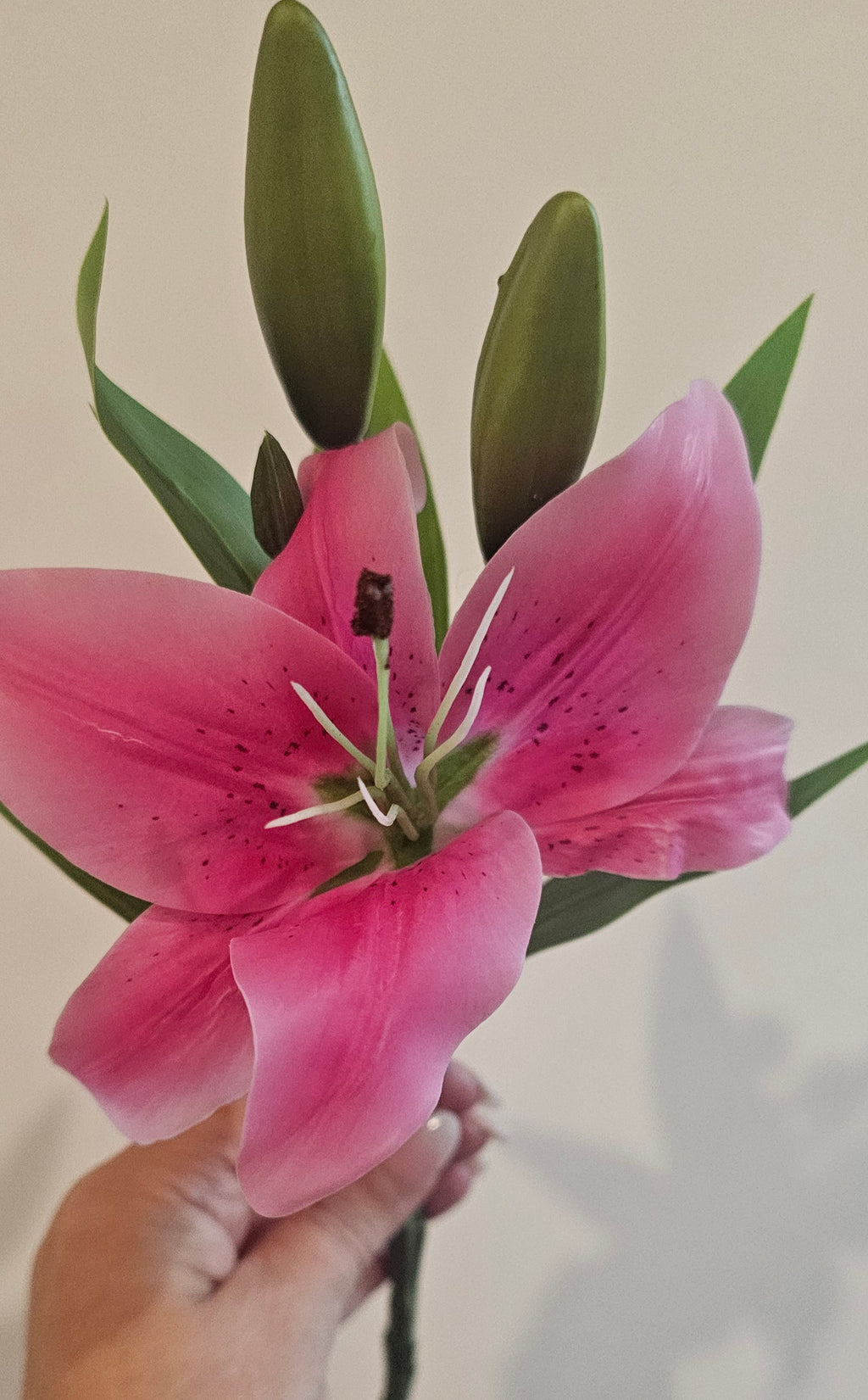 Artifical pink Lily