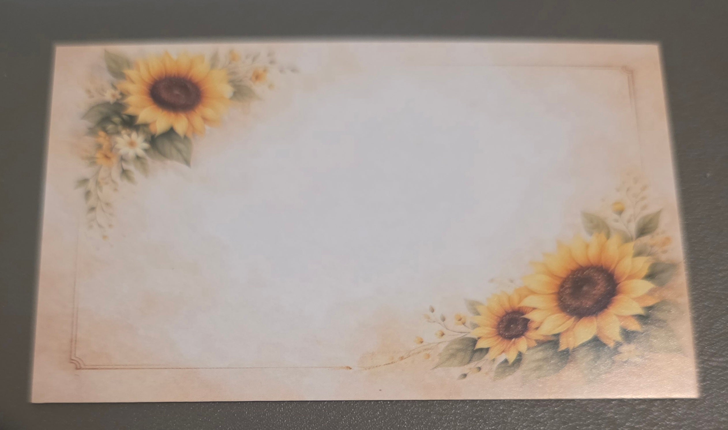 Sunflower 🌻 pin with gift card